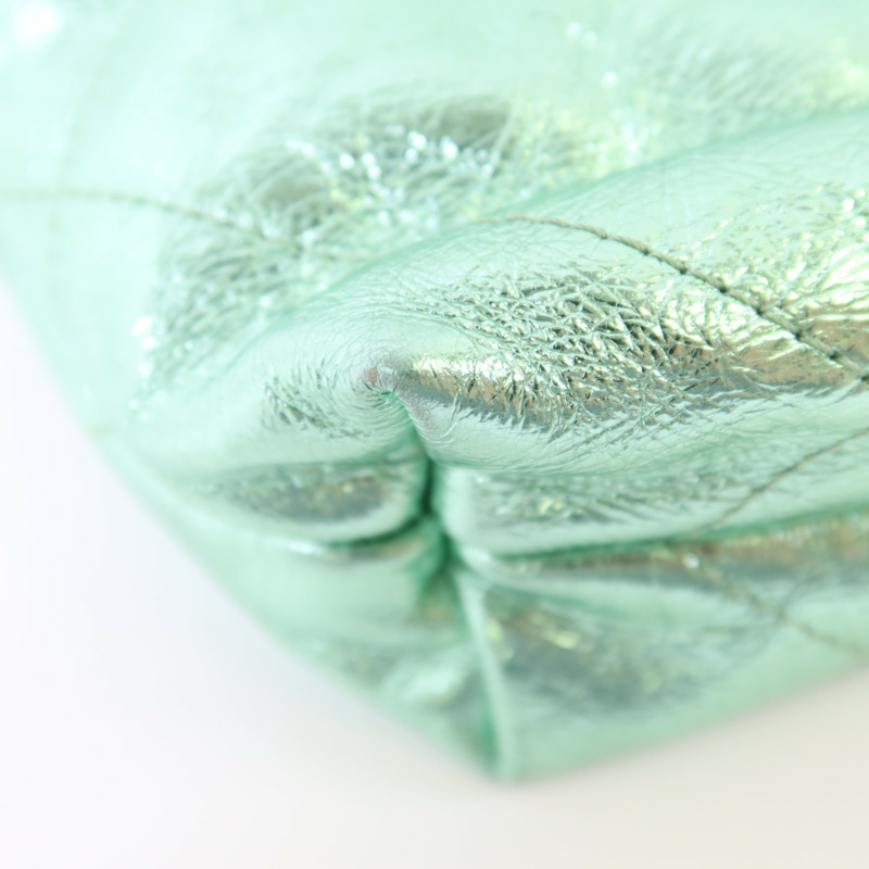 CHANEL 牛皮皮革C22 Mini金扣手挽肩背兩用袋-13