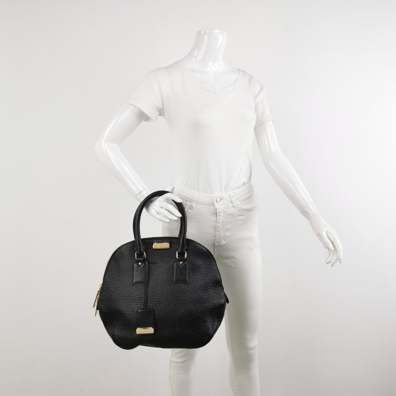 Burberry Orchard牛皮純色橢圓廓形字母Logo手提包-1