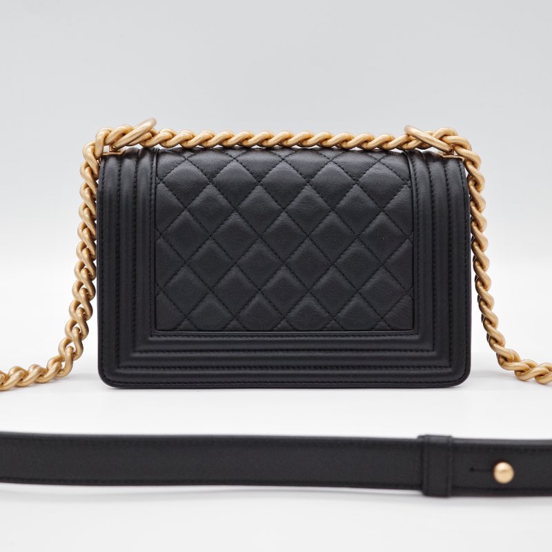 (專櫃19萬5)Chanel 香奈兒 Boy Chanel 黑色 牛皮 金扣 小號 口蓋包 翻蓋包 肩背包 鍊條包-5