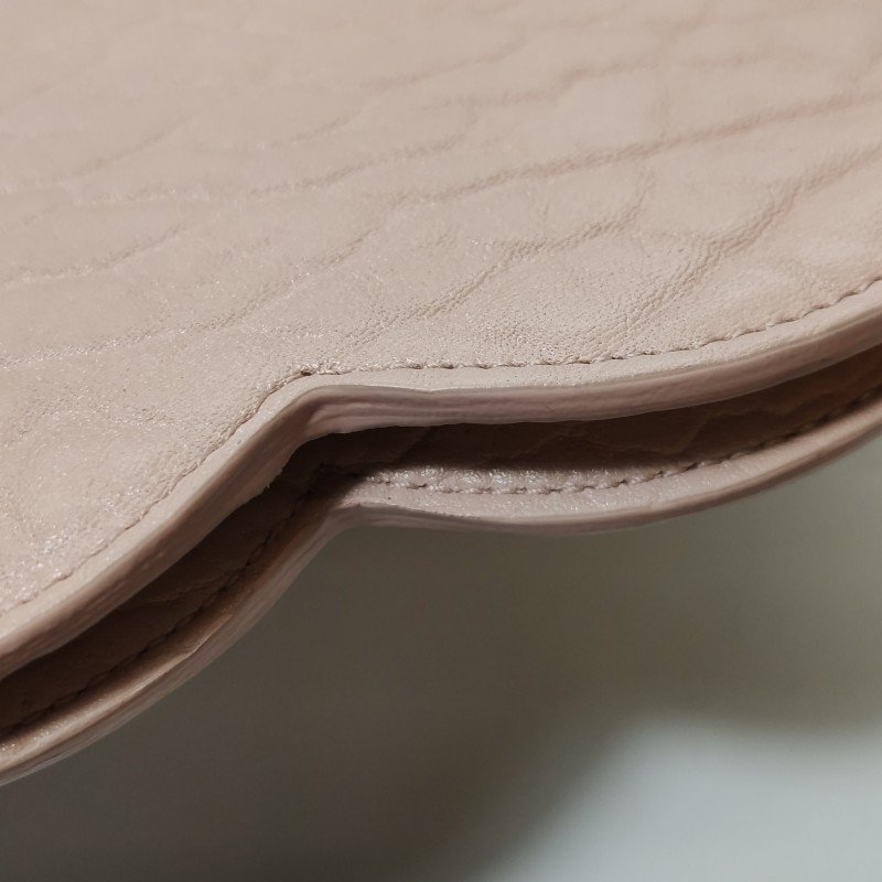 Burberry Chess牛皮純色拉鏈馬術騎士Logo壓紋斜挎包單肩包 9.8新-10