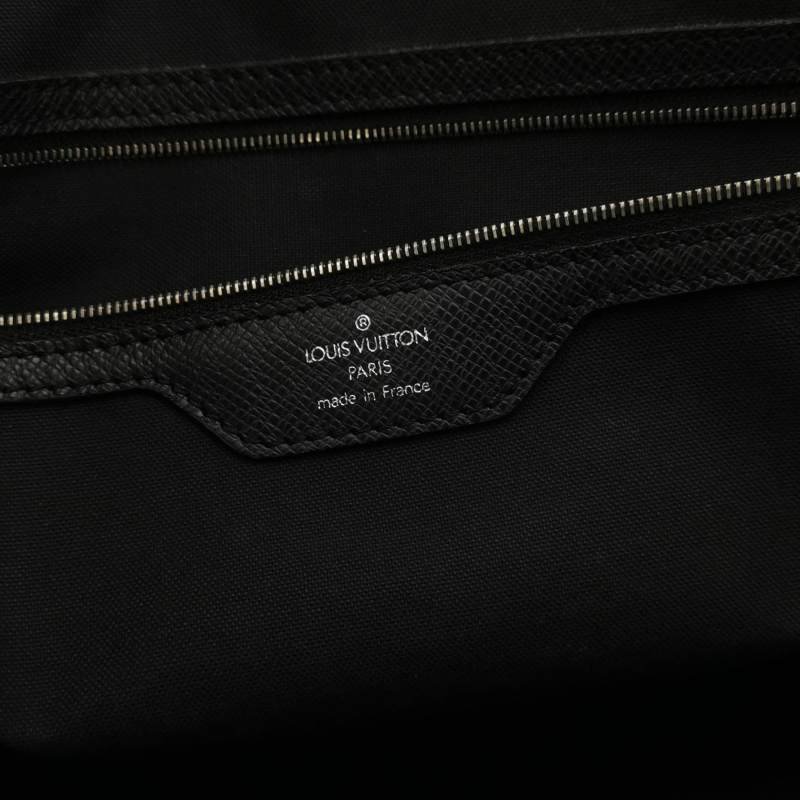 Louis Vuitton(LV)Taiga Alexander 牛皮純色拉鏈斜挎包單肩包-7