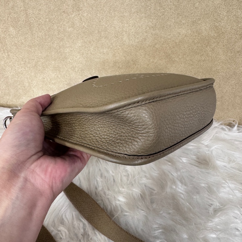 Hermes Mini Evelyne 8Q馬爾法米色Beige Marfa Clemence-4