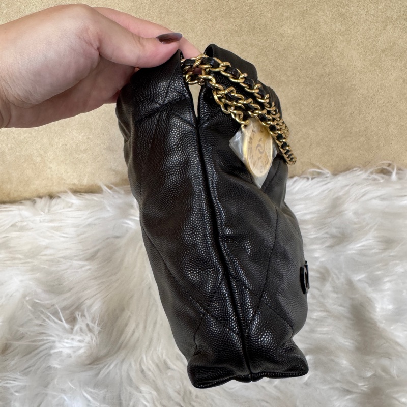 Chanel Mini22Bag 黑荔枝皮 晶片款 離櫃品 背帶可拆-2