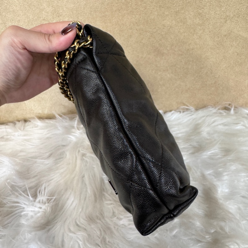 Chanel Mini22Bag 黑荔枝皮 晶片款 離櫃品 背帶可拆-3