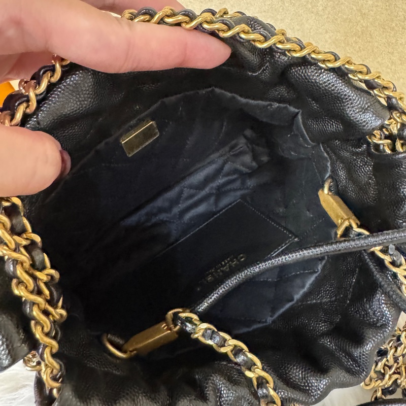 Chanel Mini22Bag 黑荔枝皮 晶片款 離櫃品 背帶可拆-7