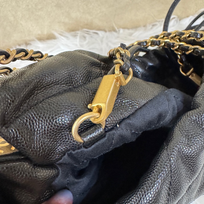 Chanel Mini22Bag 黑荔枝皮 晶片款 離櫃品 背帶可拆-10