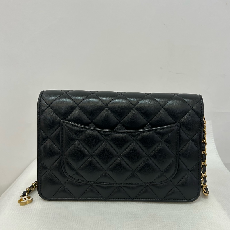 Chanel 黑羊皮法瑯調節釦woc-6