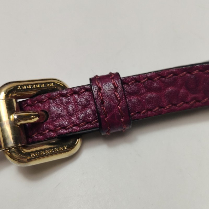 Burberry牛皮純色logo徽標單肩包-13