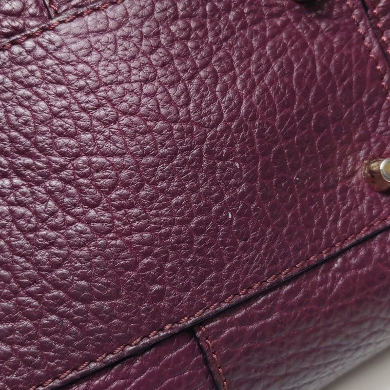 Burberry牛皮純色logo徽標單肩包-20