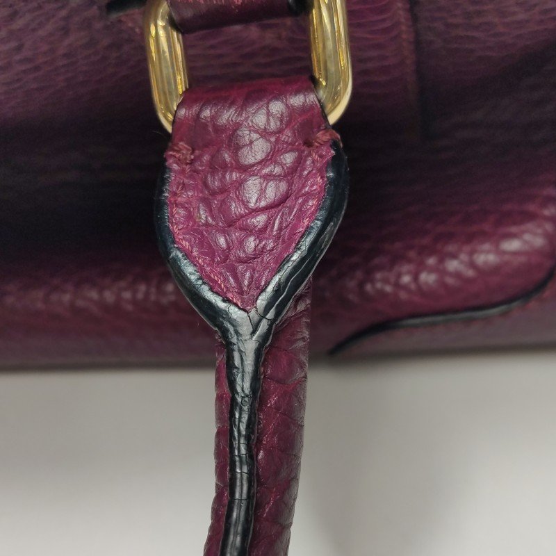 Burberry牛皮純色logo徽標單肩包-26