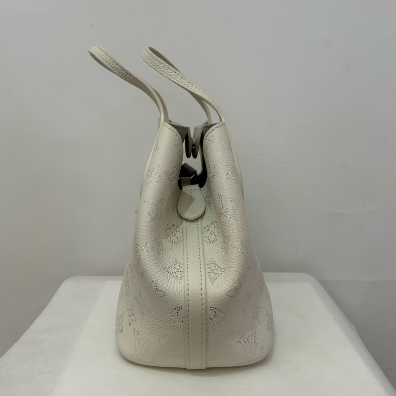 Louis Vuitton 白Blossom PM Mahina BLC-1