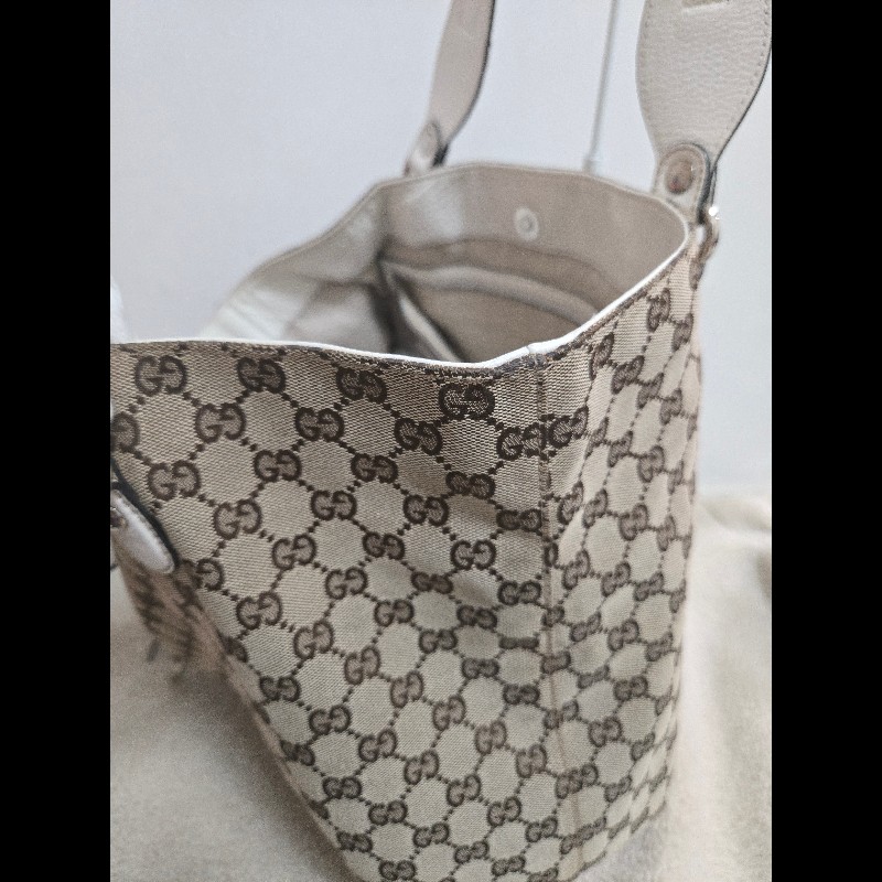 Gucci 古馳 經典大馬銜扣 GG 老花帆布大托特包-23
