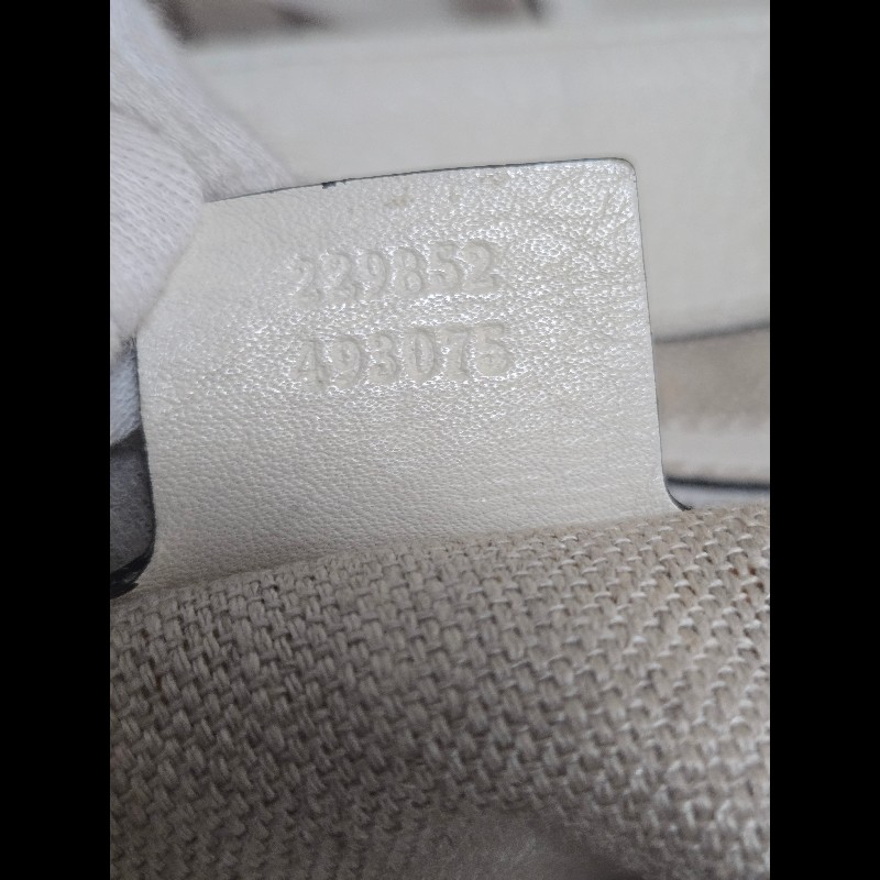 Gucci 古馳 經典大馬銜扣 GG 老花帆布大托特包-29