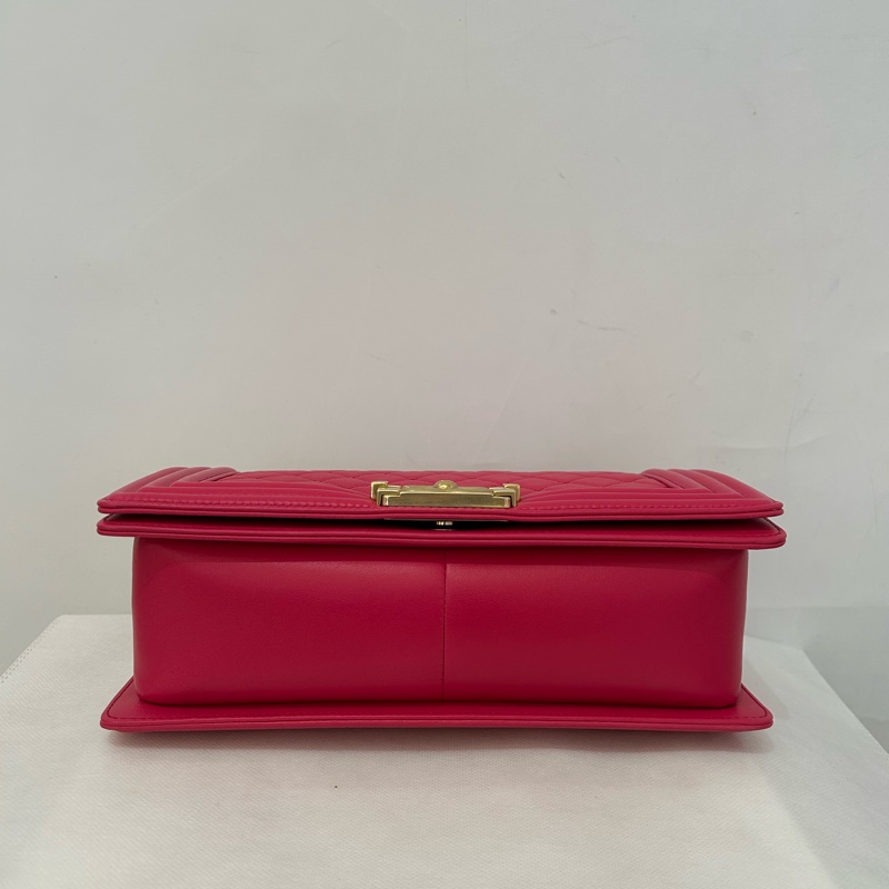 Chanel boy25桃紅羊皮菱格金釦-4