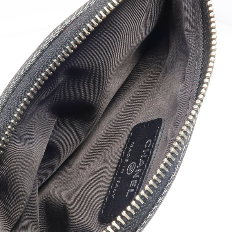 CHANEL 帆布Pouch銀扣手拿包-11