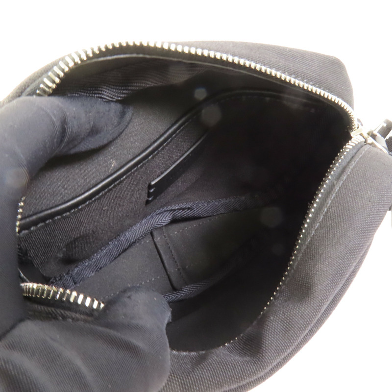 Valentino 帆布VLTN Garavami Shoulder Bag銀扣肩背袋-4