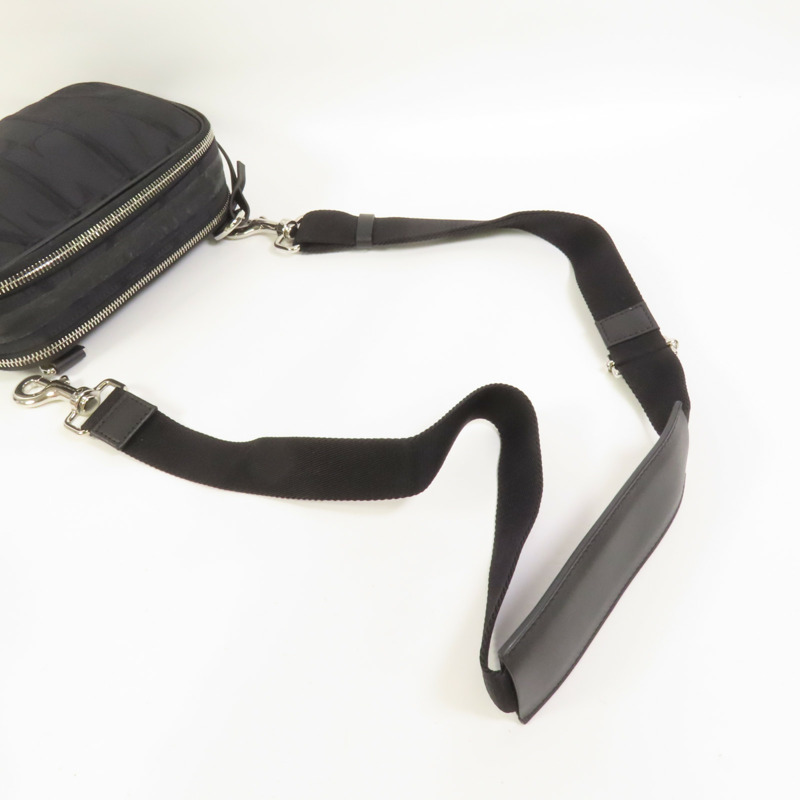 Valentino 尼龍Camera Bag銀扣肩背袋-4