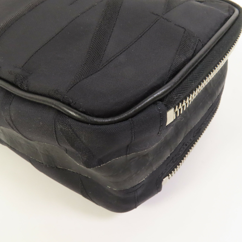 Valentino 尼龍Camera Bag銀扣肩背袋-12