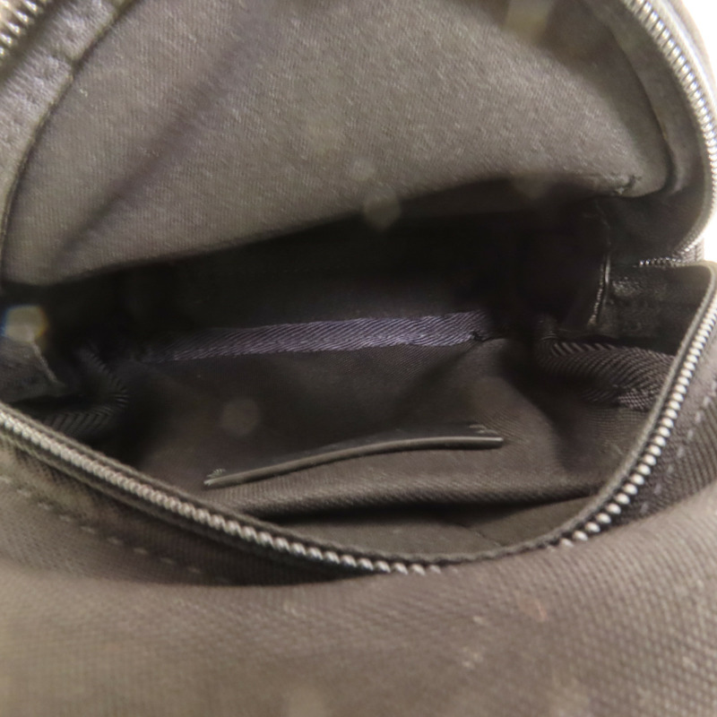 Valentino 帆布VLTN Garavami Shoulder Bag肩背袋-6