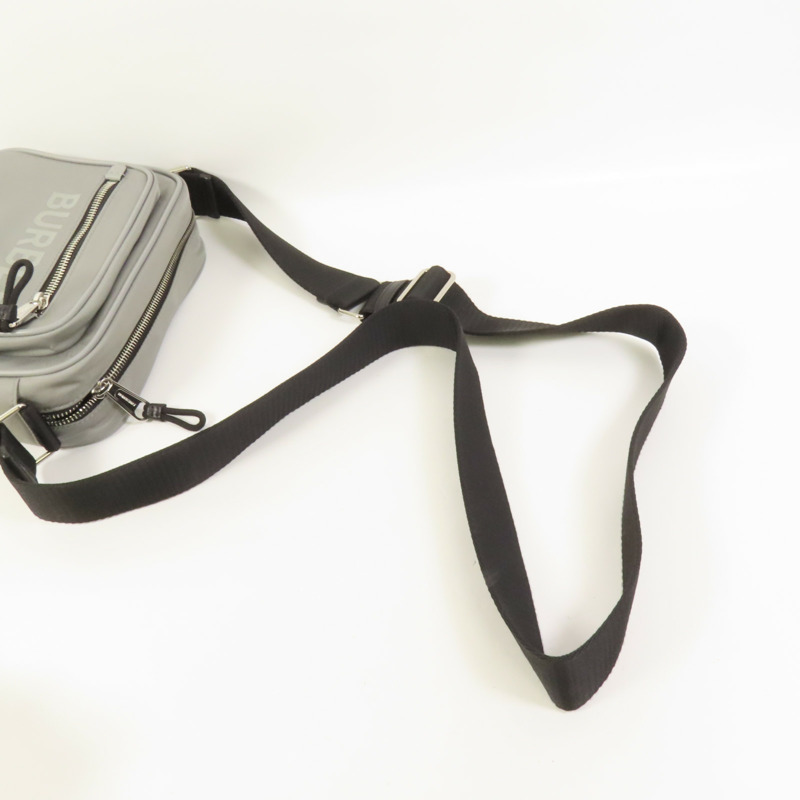 BURBERRY 尼龍Shoulder Bag銀扣肩背袋-4