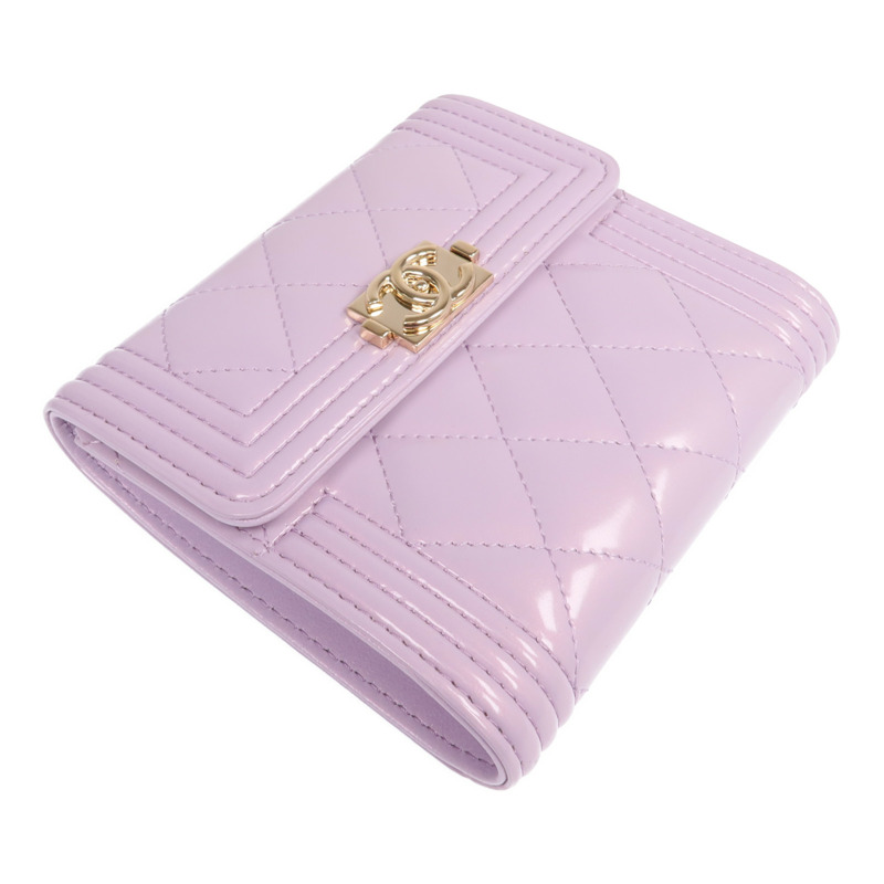 CHANEL 漆皮皮革Boy Wallet金扣錢包-2