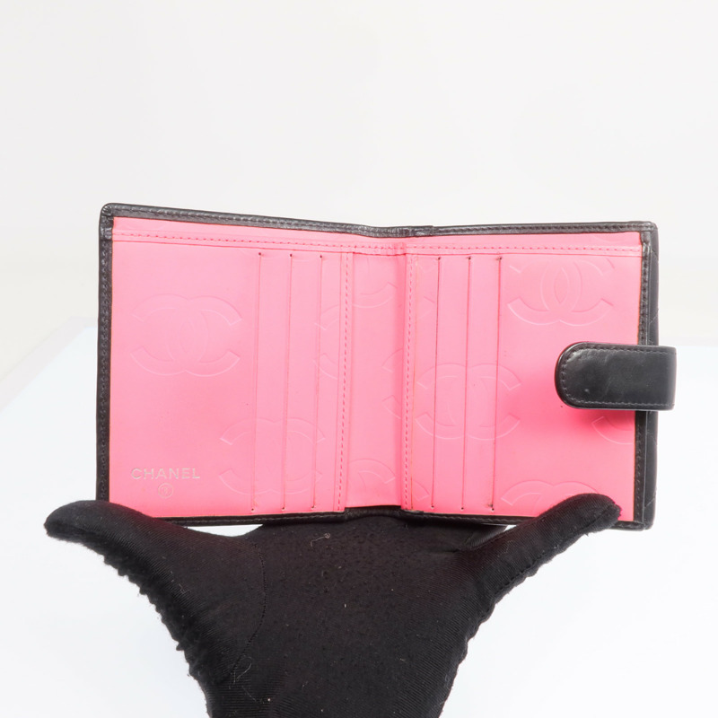 CHANEL 牛皮皮革Cambon Wallet銀扣錢包-12