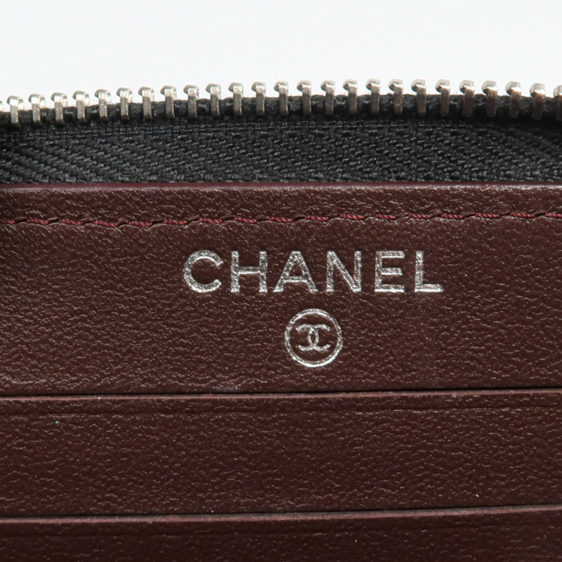 CHANEL 羊皮皮革Zipper Wallet銀扣長錢包-13