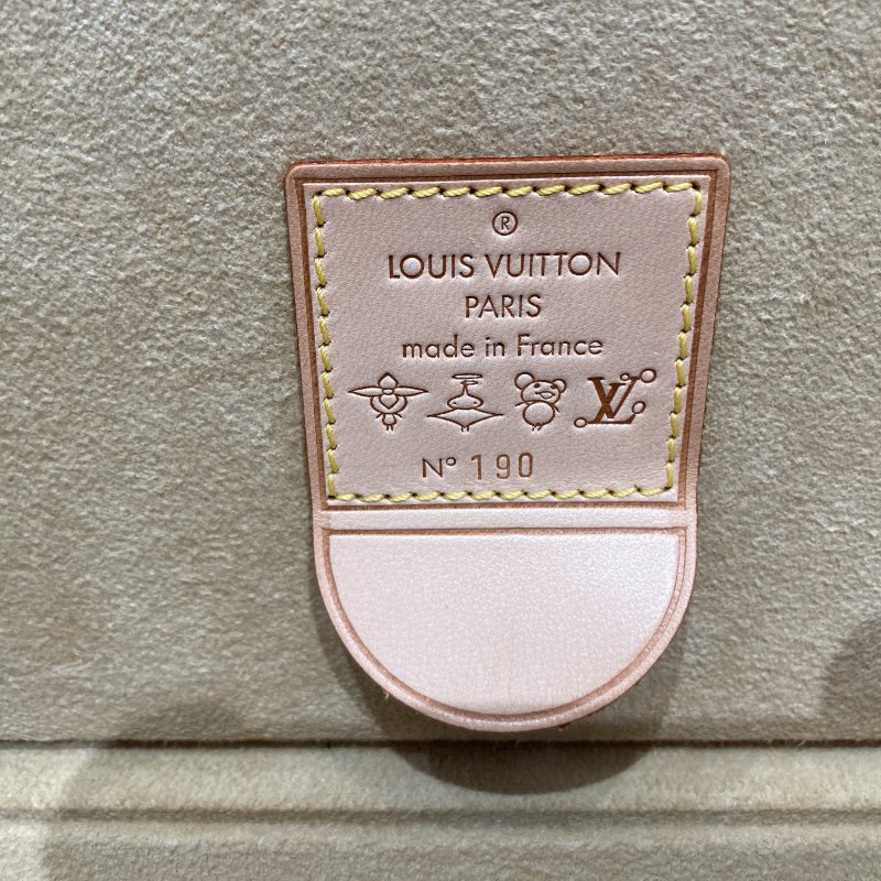 LOUIS VUITTON 路易威登 M92477 TAKASHI MURAKAMI 棕色經典老花 PVC 村上隆合作款 珠寶盒 化妝包 手提包-17