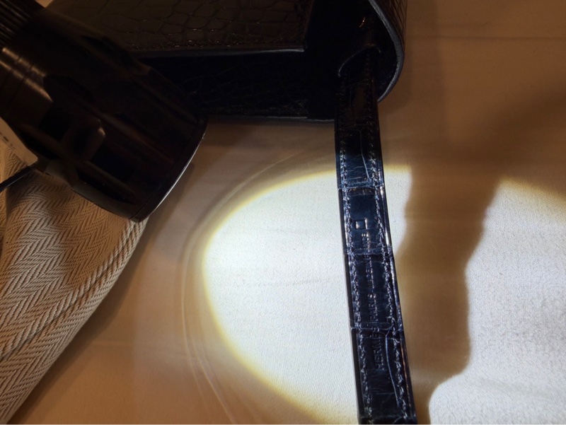 年終獎金犒賞珍愛🉐🧧HERMÈS 愛馬仕 珍貴稀有鱷魚皮Clic 16 □ 最保值經典黑色金扣-37