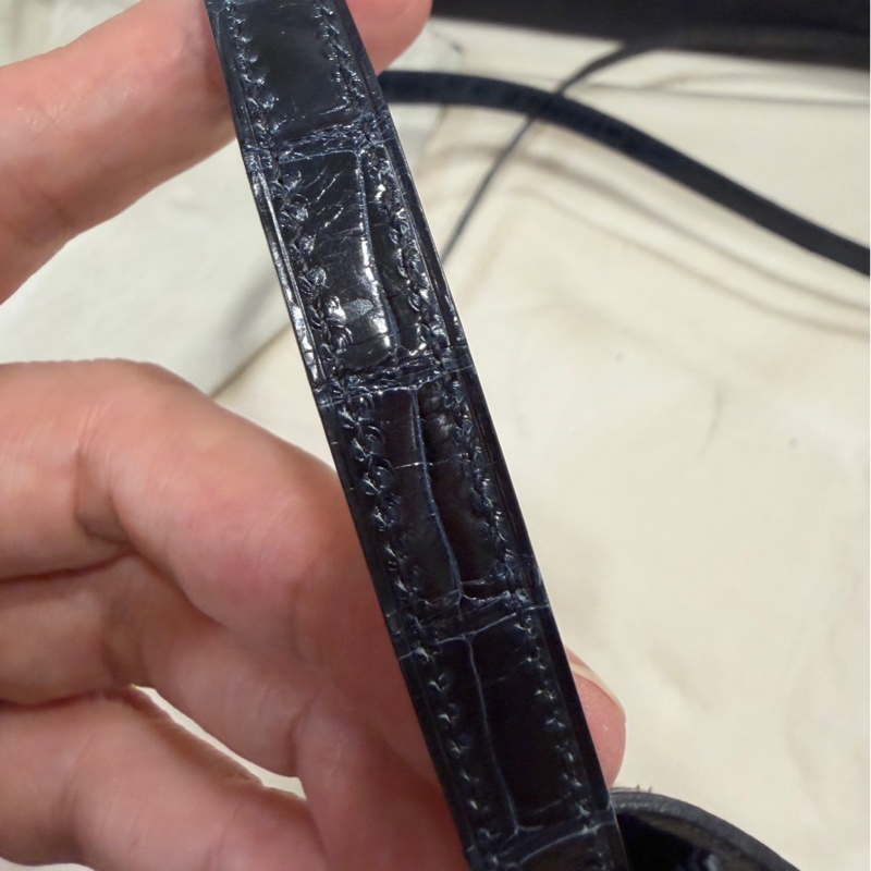 年終獎金犒賞珍愛🉐🧧HERMÈS 愛馬仕 珍貴稀有鱷魚皮Clic 16 □ 最保值經典黑色金扣-40