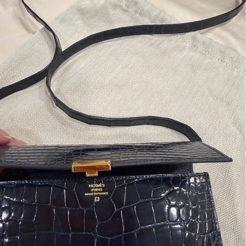 年終獎金犒賞珍愛🉐🧧HERMÈS 愛馬仕 珍貴稀有鱷魚皮Clic 16 □ 最保值經典黑色金扣-5