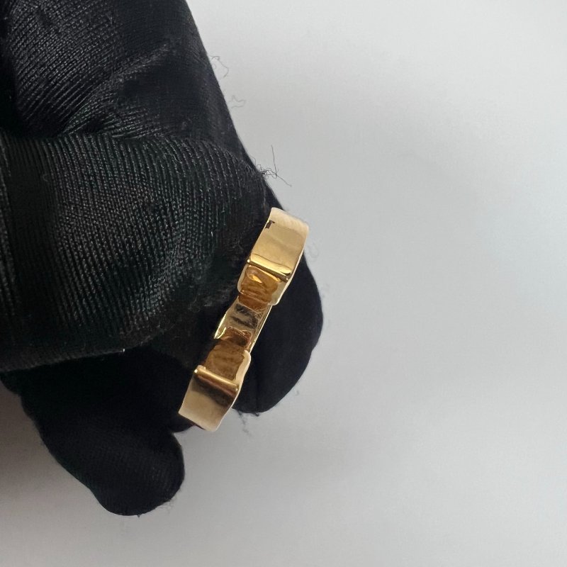 CHANEL 白大理石紋大雙C耳環 B23/A-6