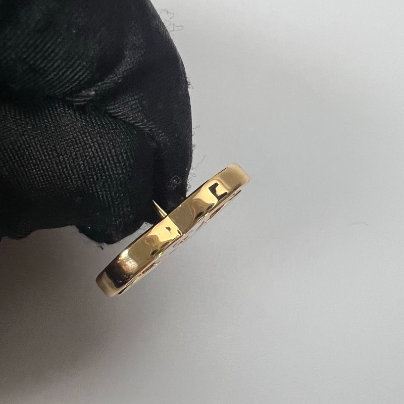 CHANEL 白大理石紋大雙C耳環 B23/A-8