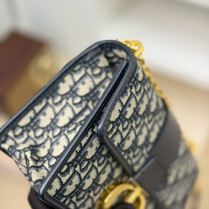 (挑戰全網最甜甜😜)🏷Dior 迪奧.30 Montaigne 蒙田鏈帶包 中號/客人寄賣-8