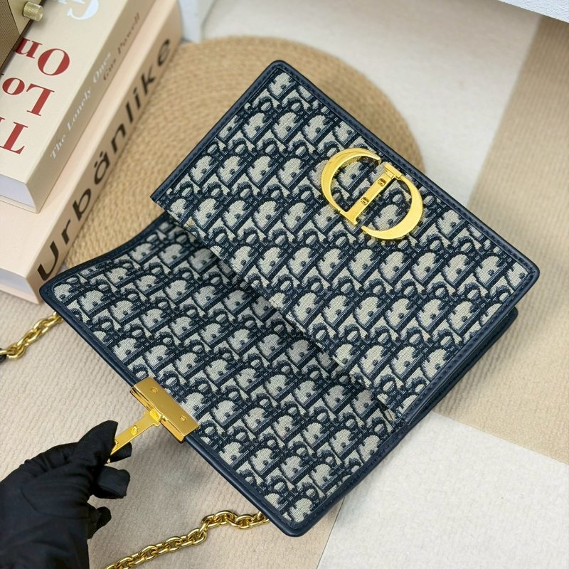 (挑戰全網最甜甜😜)🏷Dior 迪奧.30 Montaigne 蒙田鏈帶包 中號/客人寄賣-15