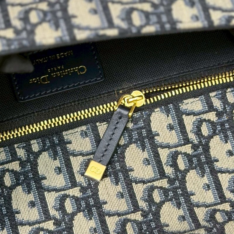 (挑戰全網最甜甜😜)🏷Dior 迪奧.30 Montaigne 蒙田鏈帶包 中號/客人寄賣-18