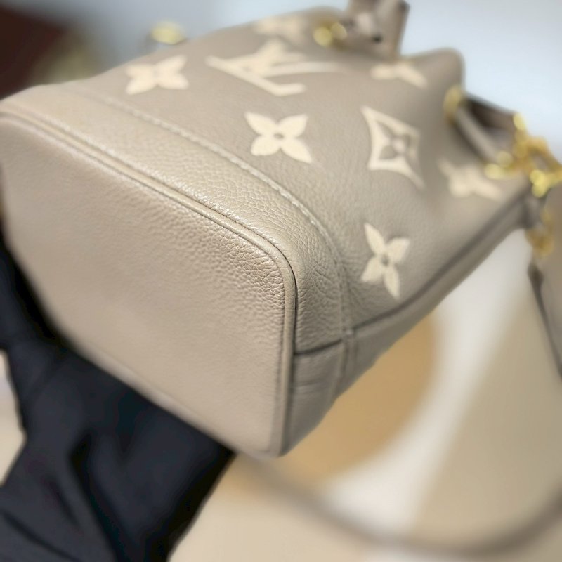 (每次上架都被秒殺!請把握❤️🔥)🏷LV 路易威登.Nano Noe 雙色迷你水桶包 M46291 芯片款-5