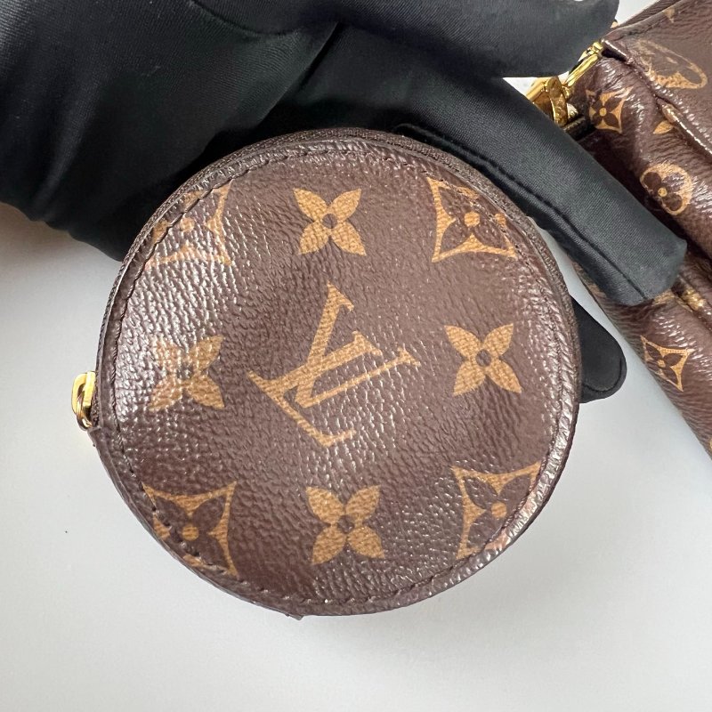 LV M44813 綠背帶老花五合一包-13