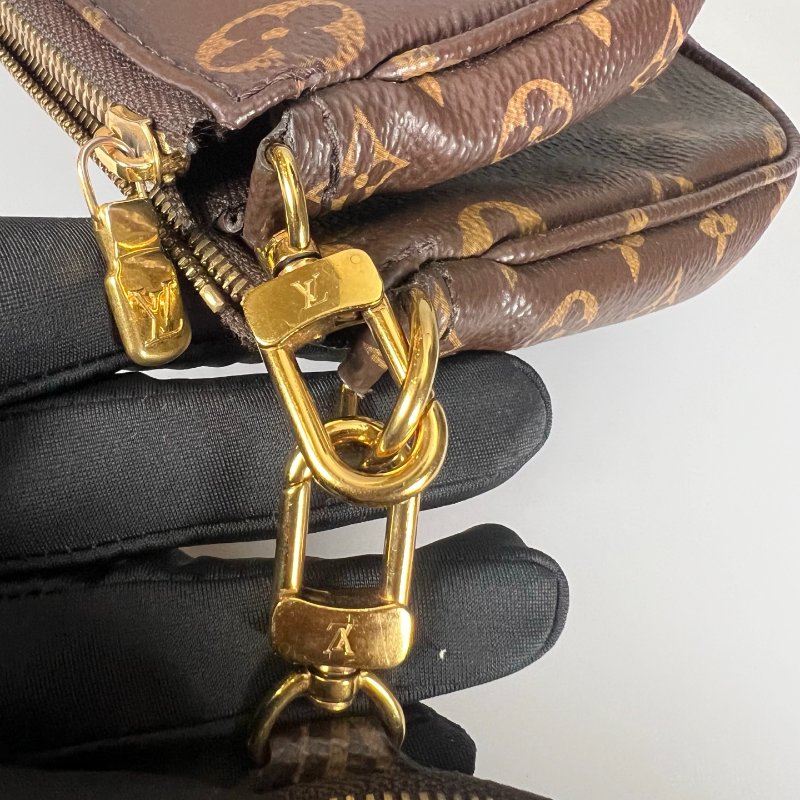 LV M44813 綠背帶老花五合一包-18