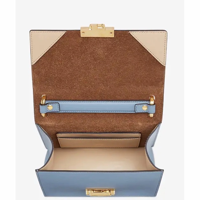 Fendi 女士 KAN U小號斜挎包均碼碼長:19cm,寬:9cm,高:13cm-3