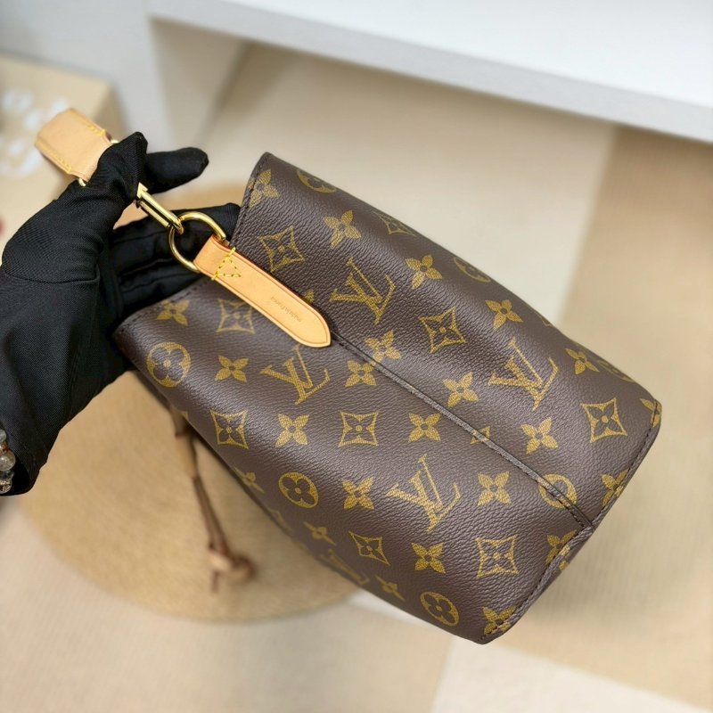 🏷LV 路易威登．Neonoe BB 老花水桶包 M46581 芯片款-3