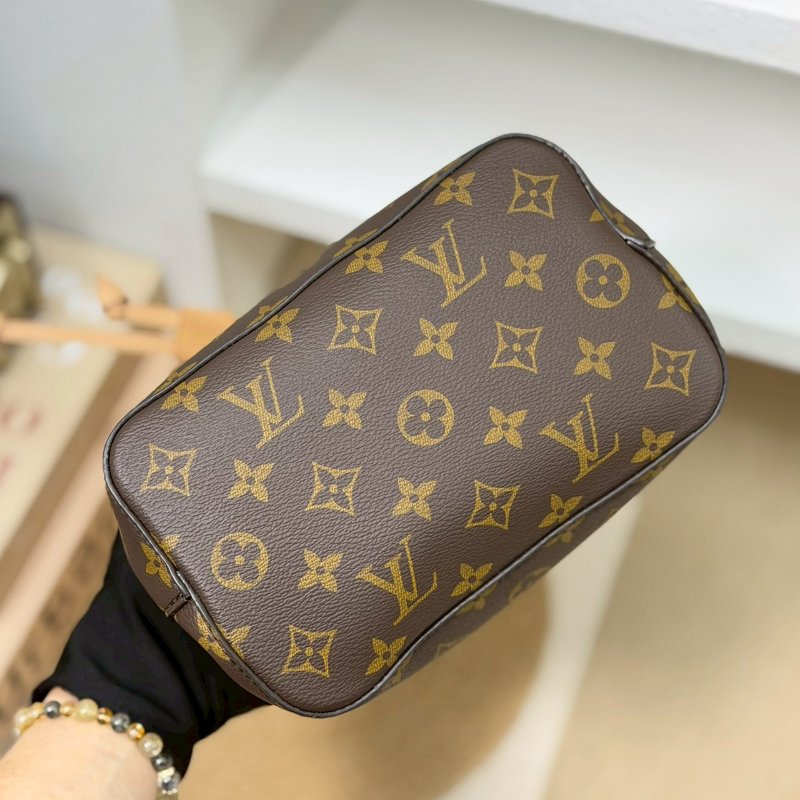 🏷LV 路易威登．Neonoe BB 老花水桶包 M46581 芯片款-8