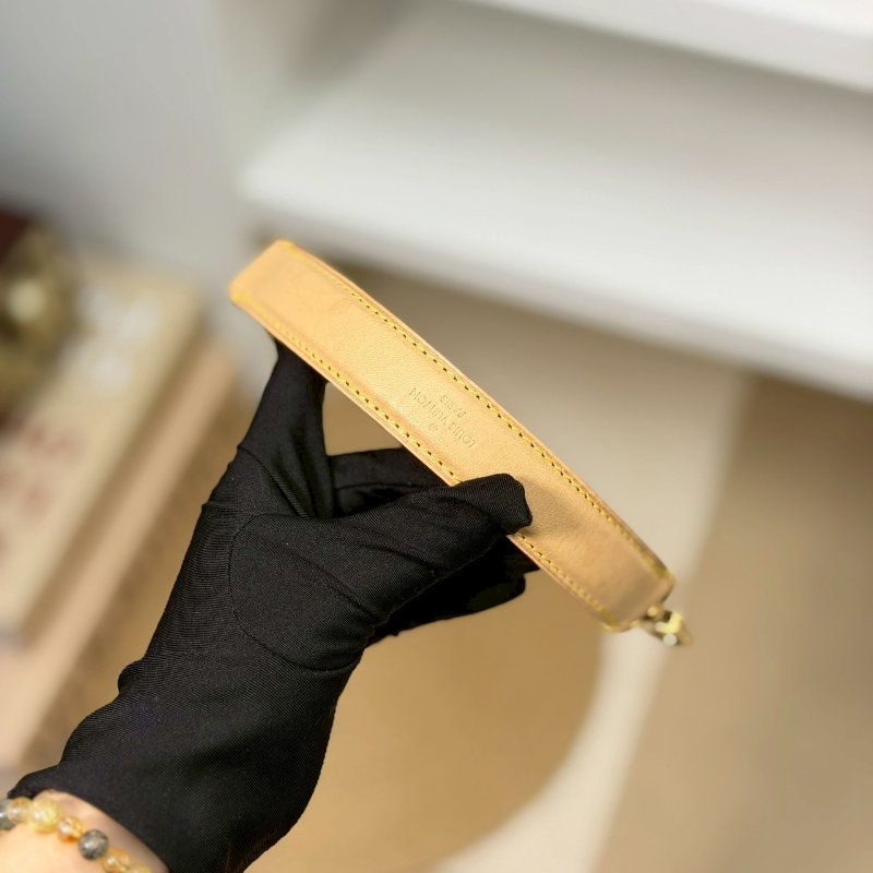 🏷LV 路易威登．Neonoe BB 老花水桶包 M46581 芯片款-10