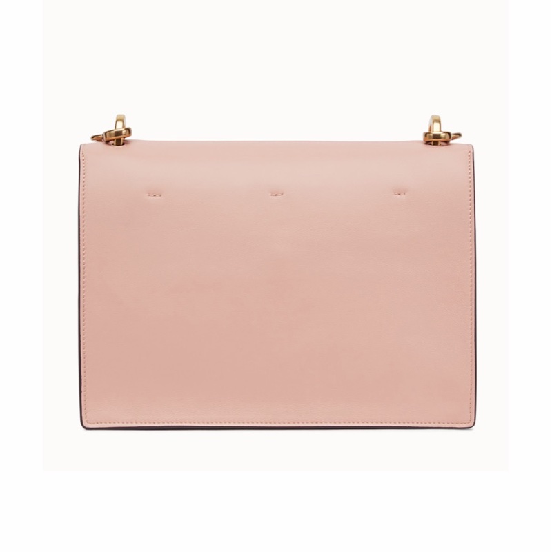Fendi 女士 KAN U單肩包均碼碼長：25cm、寬：10cm、高：18.5cm-1