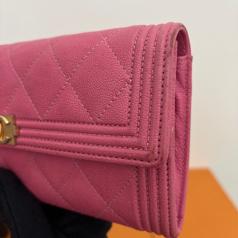 BOY CHANEL 掀蓋式長夾 小牛皮 金口 粉色-3