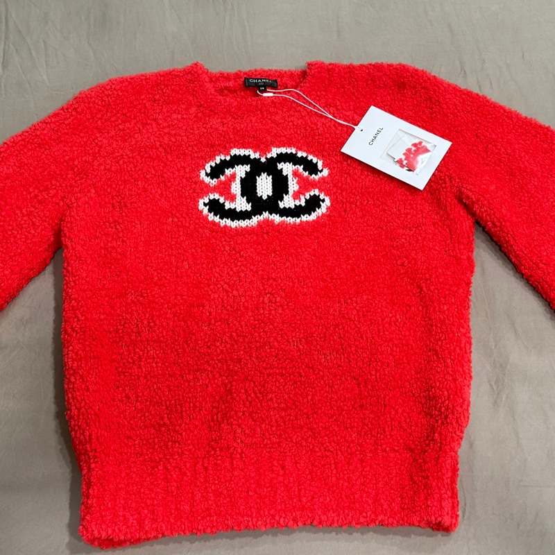 Chanel 雪地秀場泰迪毛桃紅色雙C大logo毛衣-2
