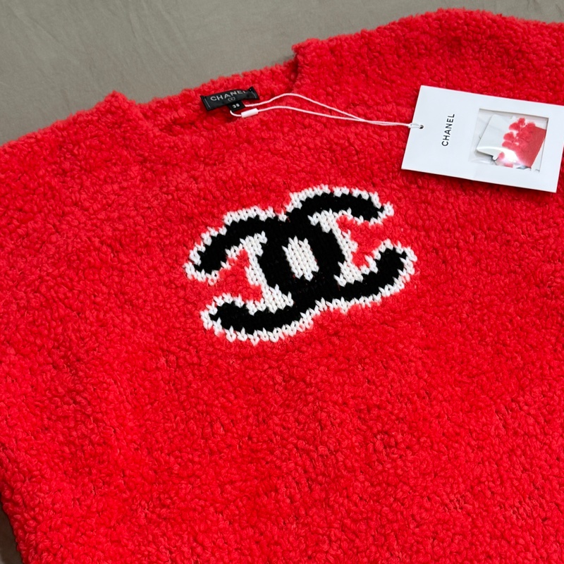 Chanel 雪地秀場泰迪毛桃紅色雙C大logo毛衣-3