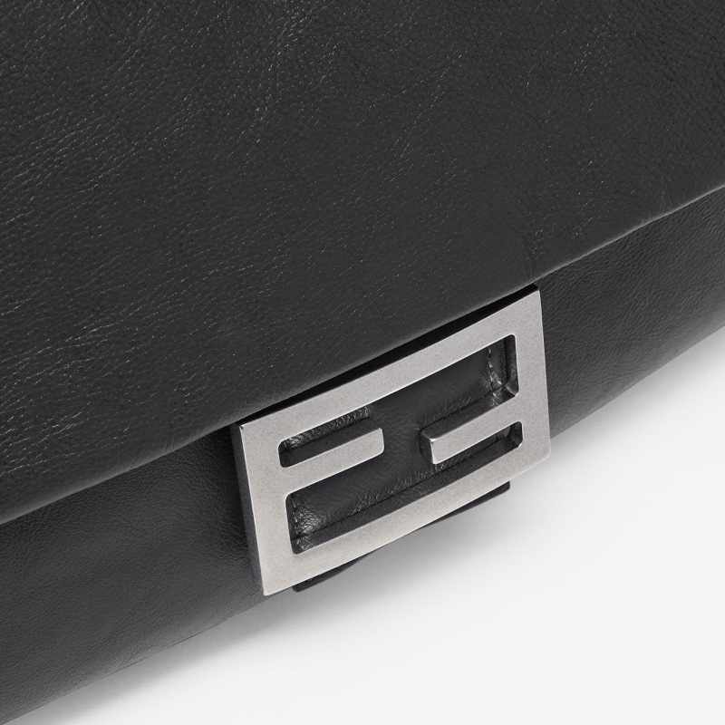 Fendi 女士 經典大型款式Baguette包均碼碼38cm*7cm*21cm-3