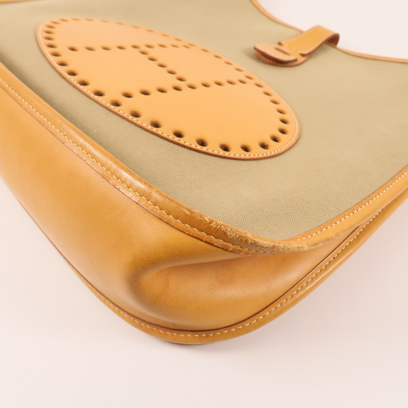 HERMES 帆布Evelyne PM銀扣肩背袋-6