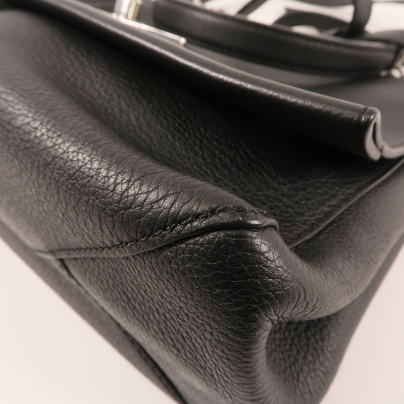 LOUIS VUITTON 牛皮皮革Lock Me II銀扣手挽肩背兩用袋-4